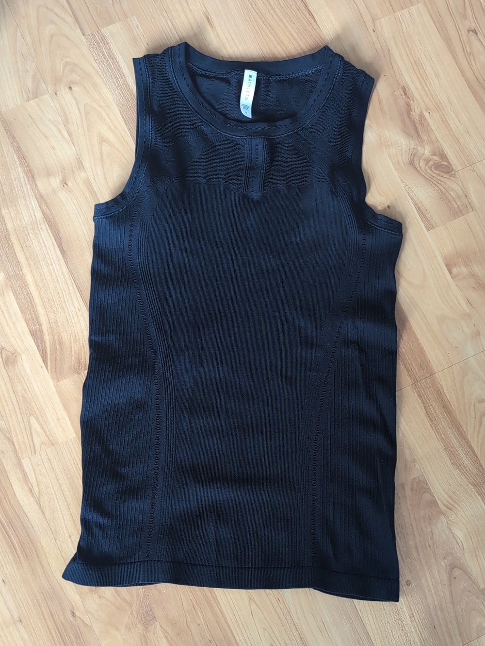 Athleta Tank Tee Lot Of 7 Oxygen Renew Graphic Lasercut Ribbed Bundle - Picture 3 of 16